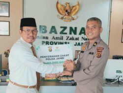Baznas Provinsi Jambi Terima Zakat Profesi Senilai 80 Juta Rupiah dari Polda Jambi