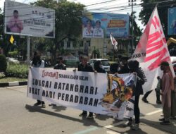 Sejumlah Aktivis Lingkungan di Jambi Turun ke Jalan, Soroti Pencemaran Sungai Batanghari