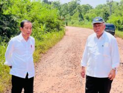 Presiden Jokowi Tinjau Kondisi Jalan di Provinsi Jambi