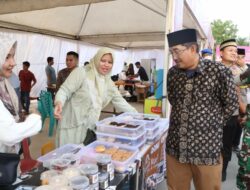 Bupati Tanjabbar Anwar Sadat Buka Bazar Ekraf Ramadhan 2024