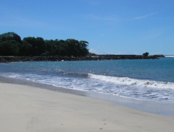 Eksplorasi Pantai Cantik di Sekitar Karang Potong Ocean View: Pilihan Tepat untuk Liburan Sekolah