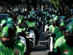 Besok Ribuan Pengemudi Ojol Bakal Geruduk Istana Negara hingga Kantor Grab dan Gojek