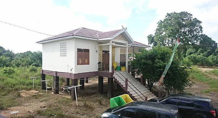 Rumah Batik Jambi Serumpun Berlian