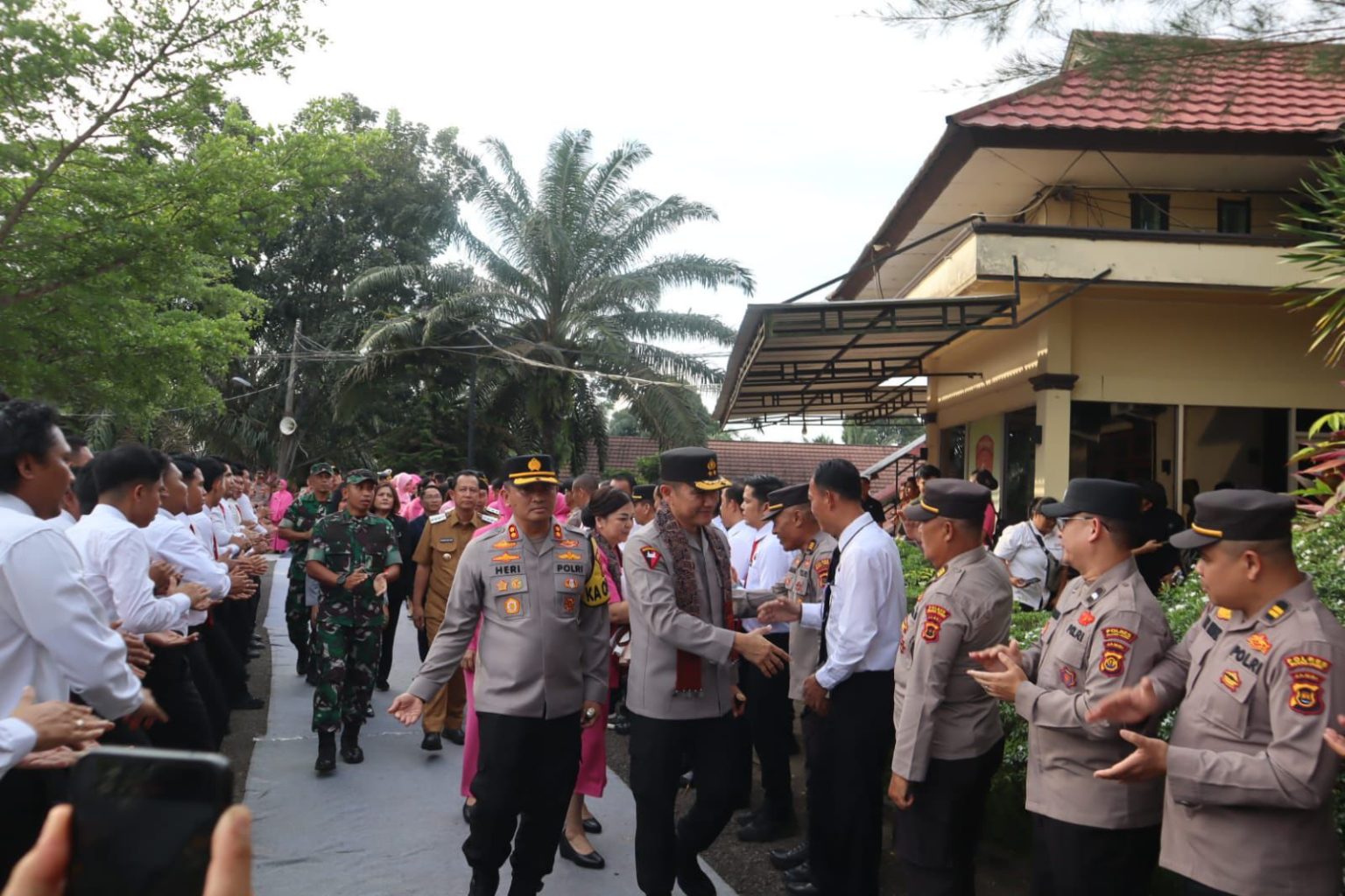 Kapolda Jambi Kunjungi Polres Muaro Jambi, Tekankan Penanganan Persuasif dan Antisipasi Karhutla [SR28/Ist]
